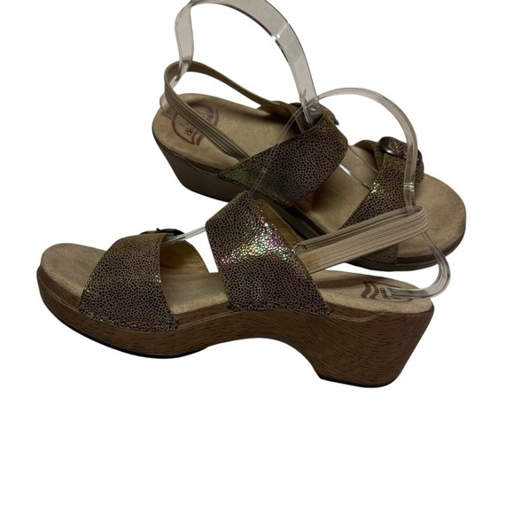 Dansko Sonnet Metallic and Tan Sandals Gold sandals womens size 39 - Picture 5 of 8